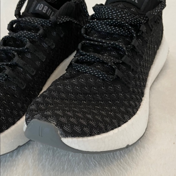 NOBULL Black and White Knit Sneakers - Picture 6 of 9